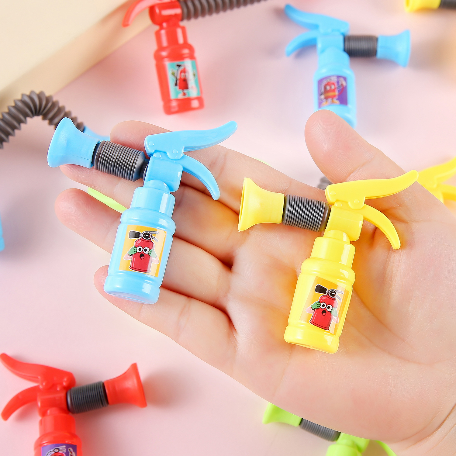Creative stretchable mini fire - Fire Extinguisher Small のレビューと価格