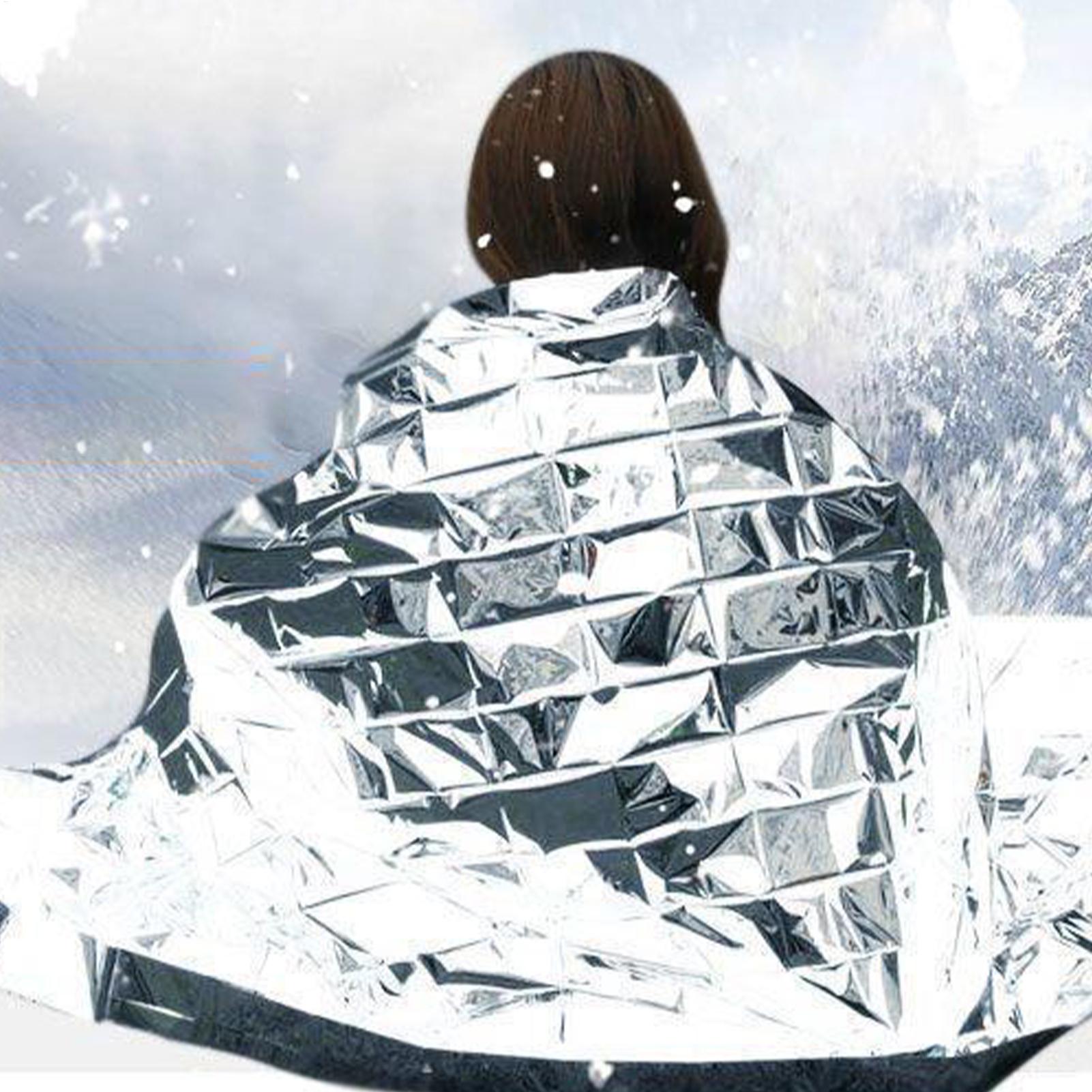 Emergent Blanket Outdoor Survi - First Aid Bag Kit のレビューと価格