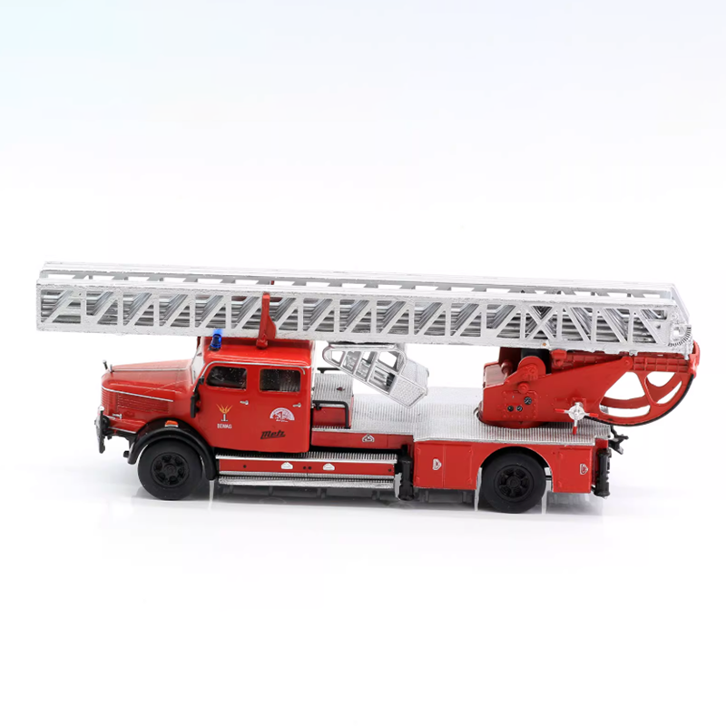 Diecast 1:72 Scale Metz DL 52  - Fire Escape Ladder のレビューと価格